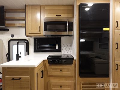 2025 NeXus RV Rebel - Photo 7
