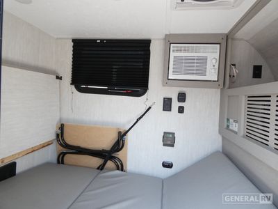 2025 Coachmen Clipper ROK - Photo 15