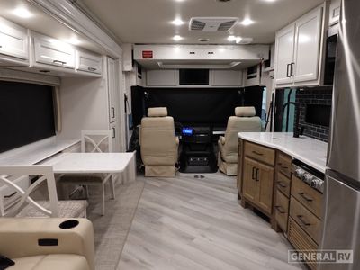 2026 Holiday Rambler Vacationer - Photo 6