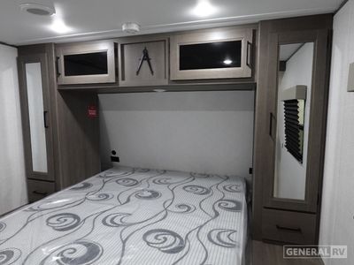 2026 Grand Design Transcend - Photo 8