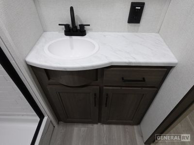 2026 Grand Design Transcend - Photo 13
