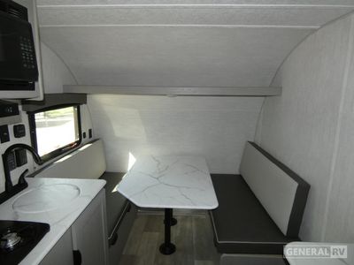 2025 Coachmen Clipper Cadet - Photo 6