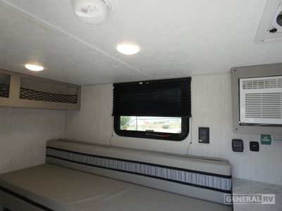 2025 Coachmen Clipper ROK - Photo 9