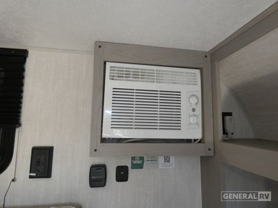 2025 Coachmen Clipper ROK - Photo 12