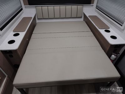 2026 Grand Design Serenova - Photo 10
