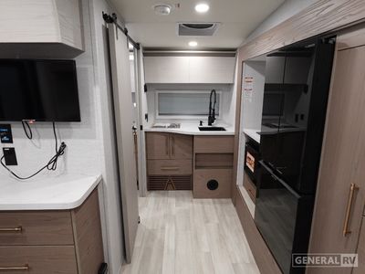 2026 Grand Design Serenova - Photo 5