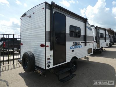 2025 Coachmen Clipper Cadet - Photo 4