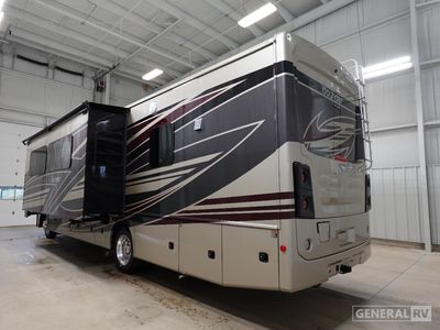 2026 Fleetwood Bounder - Photo 3