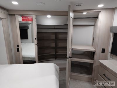 2026 Grand Design Solitude - Photo 10