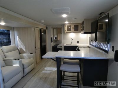 2025 Prime Time RV Avenger - Photo 6