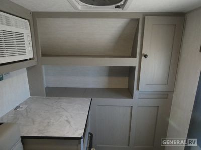 2025 Coachmen Clipper ROK - Photo 8