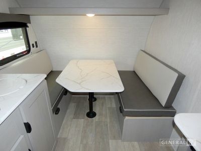 2025 Coachmen Clipper Cadet - Photo 9