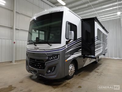 2026 Fleetwood Bounder - Photo 2