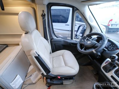 2023 Thor Motor Coach Tellaro - Photo 8