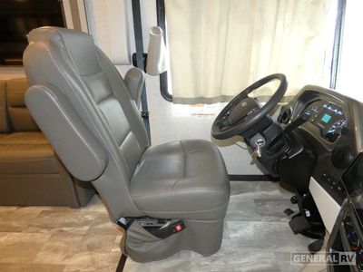 2023 Thor Motor Coach Windsport - Photo 8