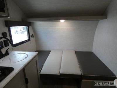 2025 Coachmen Clipper Cadet - Photo 6