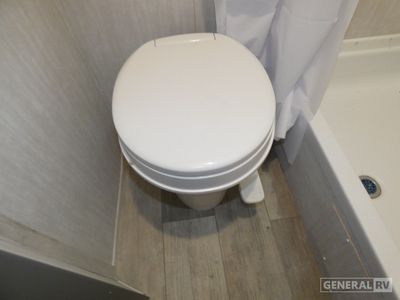 2025 Coachmen Clipper Cadet - Photo 11