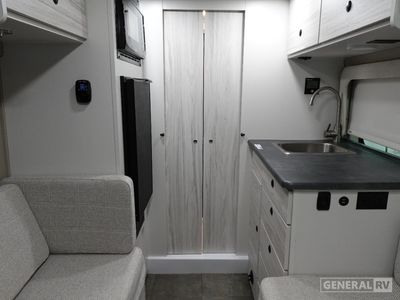 2026 Entegra Coach ARC - Photo 5