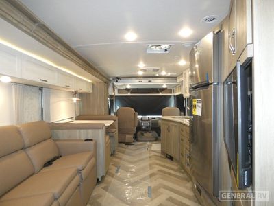 2025 Winnebago Adventurer - Photo 6