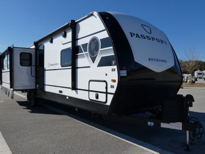 2026 KEYSTONE 3100RE — front three-quarter view