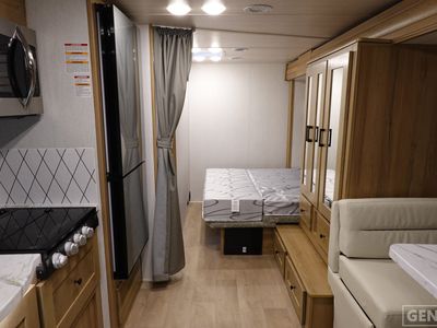 2026 NeXus RV Viper - Photo 5