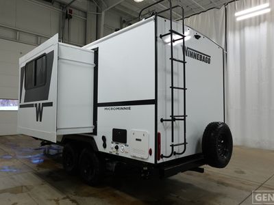 2026 Winnebago Micro Minnie - Photo 3
