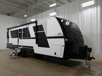 2026 BRINKLEY 275 — front three-quarter view