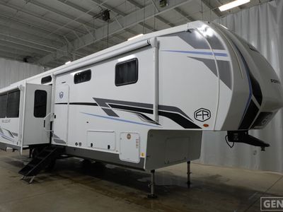 2026 FOREST RIVER 33CHEF — front three-quarter view