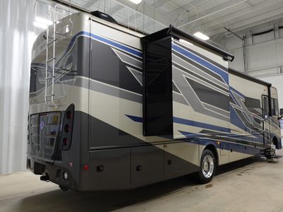 2026 Holiday Rambler Vacationer - Photo 4