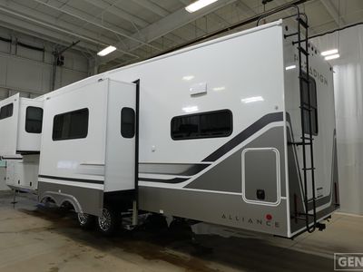 2026 Alliance RV Paradigm - Photo 3