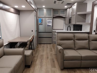 2026 Alliance RV Paradigm - Photo 5