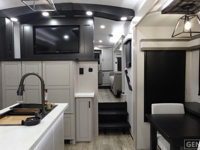 2026 Jayco North Point - Photo 6