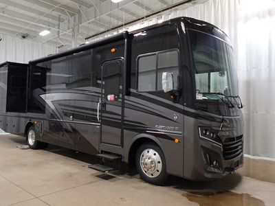 2026 Fleetwood Bounder - Photo 1