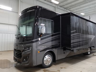 2026 Fleetwood Bounder - Photo 2