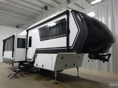 2026 BRINKLEY 2900 — front three-quarter view