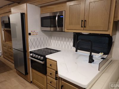 2026 NeXus RV Wraith - Photo 7