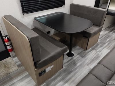 2026 Jayco Jay Flight SLX - Photo 12