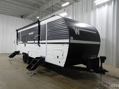 2026 WINNEBAGO 25RK — front three-quarter view