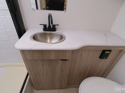 2024 Winnebago M-Series - Photo 13
