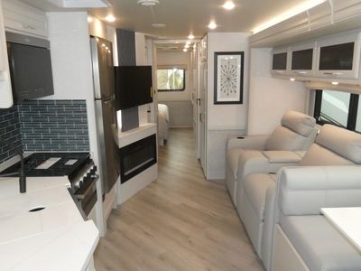 2026 Holiday Rambler Invicta - Photo 5