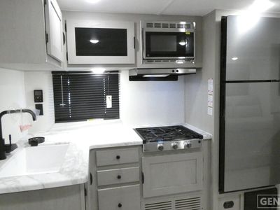 2026 Coachmen Clipper 6K Series - Photo 7