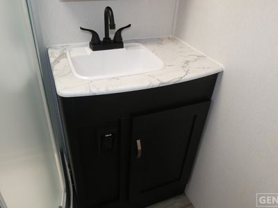 2023 Coachmen Freedom Express Ultra Lite - Photo 12