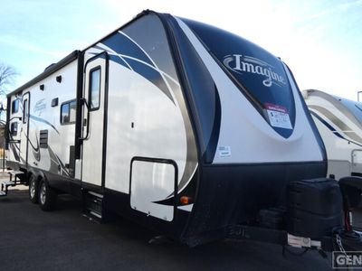 2018 GRAND DESIGN 2800BH — front three-quarter view