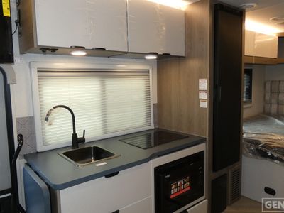 2026 Coachmen Cross Trail EV - Photo 7