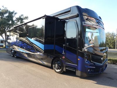 2026 Fleetwood Discovery LXE - Photo 1