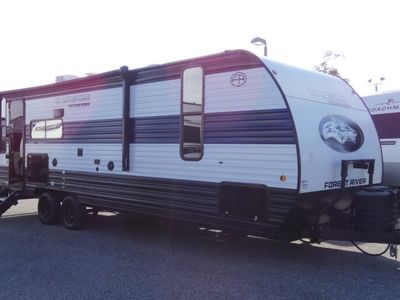 2025 FOREST RIVER 23MK — front three-quarter view