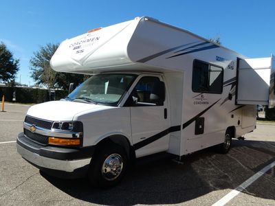 2026 Coachmen Freelander - Photo 2
