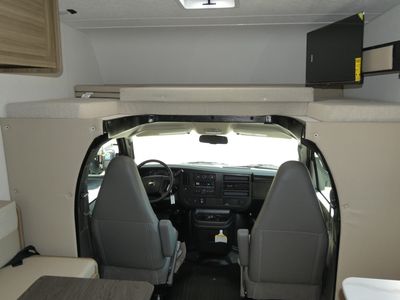 2026 Coachmen Freelander - Photo 12