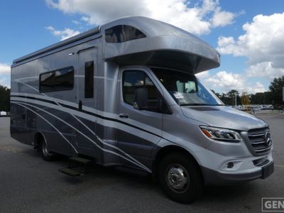 2021 WINNEBAGO 24D-1SL — front three-quarter view