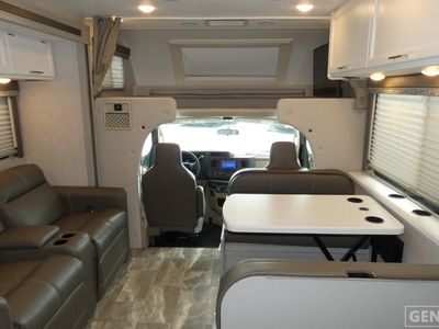 2024 Thor Motor Coach Quantum LC - Photo 6